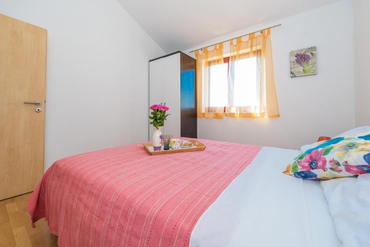 Apartments Blandona Biograd Na Moru Eksteriør bilde
