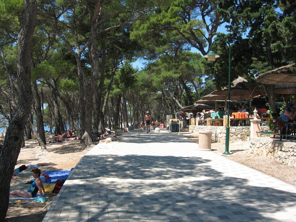 Apartments Blandona Biograd Na Moru Eksteriør bilde
